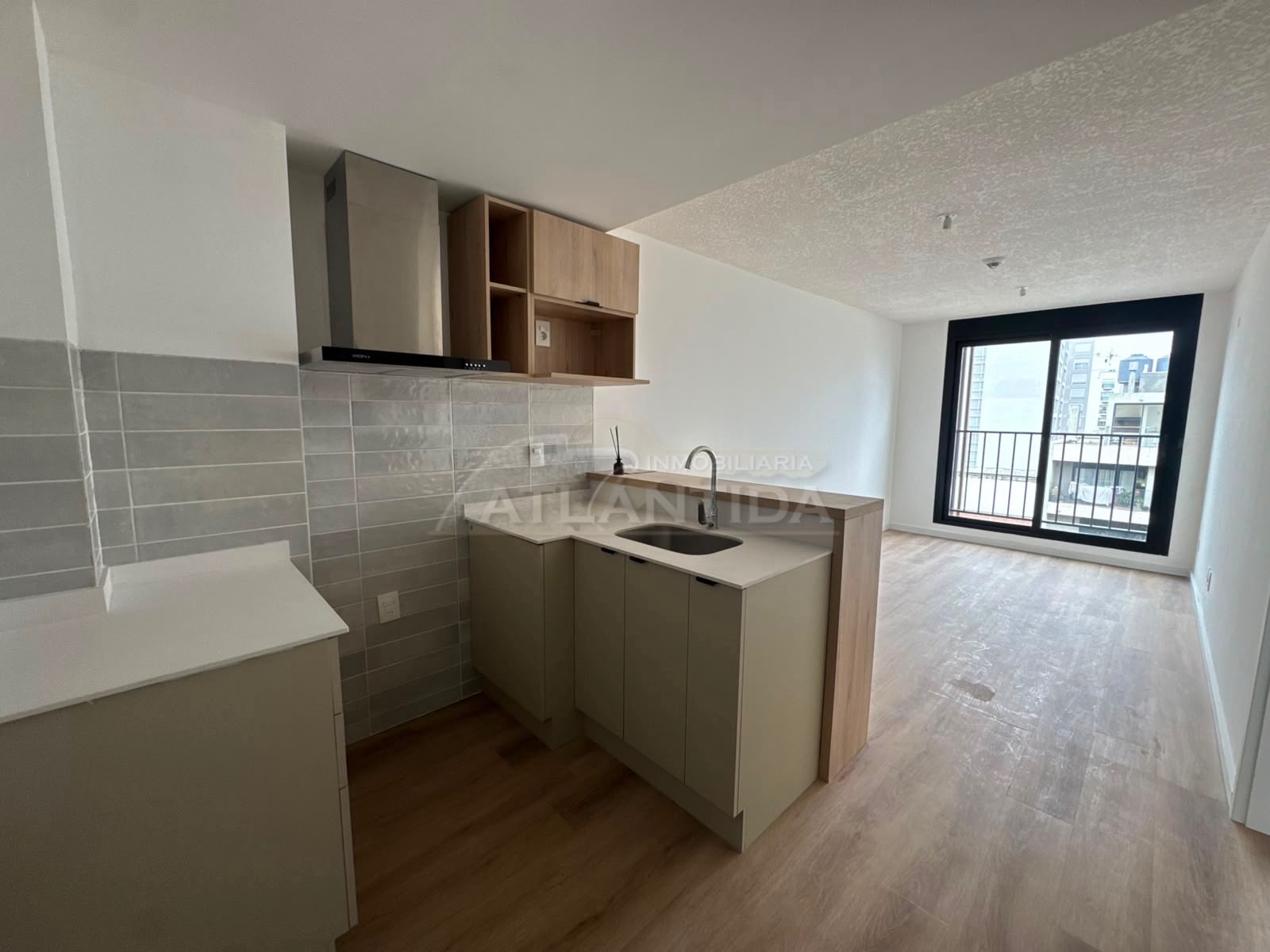 Alquiler Apartamento 1 Dormitorio, Terraza Y Amenities. La Blanqueada, Ventura Nórdico. Inm Atlántida