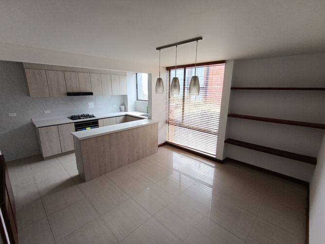 Casa de 4 alcobas en venta en Altos De La Colina, Bogotá, 137 m² · foto 10 de 20