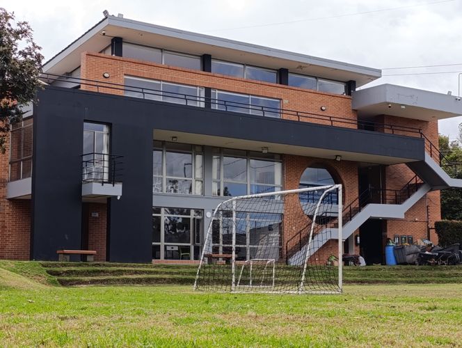 Casa de 4 alcobas en venta en Altos De La Colina, Bogotá, 137 m² · foto 19 de 20