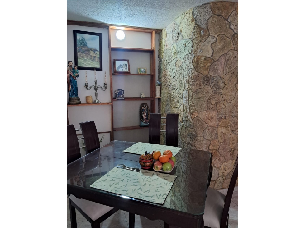Casa en venta en Villa Luz, Bogotá · foto 6 de 7
