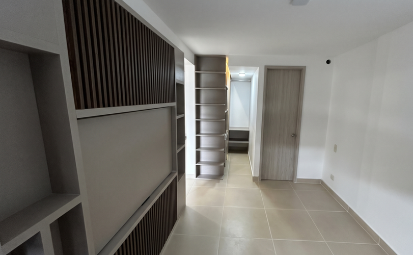Apartamento de 1 alcoba en venta en Valle Del Lili, Cali, 43 m² · foto 3 de 5