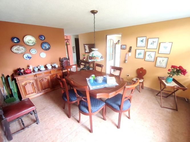 Casa de 4 alcobas en venta en Niza, Bogotá, 365 m² · foto 4 de 20