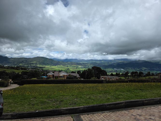 Lote en venta en Yerbabuena, Chía, 1984 m² · foto 2 de 7