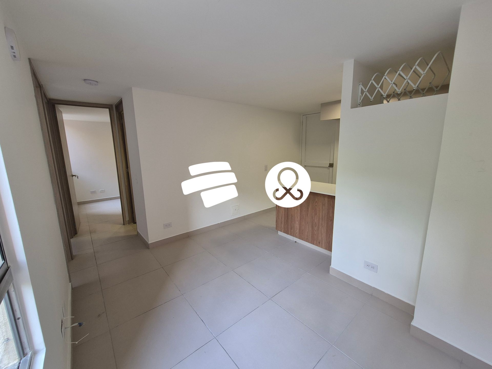 Apartamento en venta en San Antonio De Prado, Medellín · foto 2 de 17