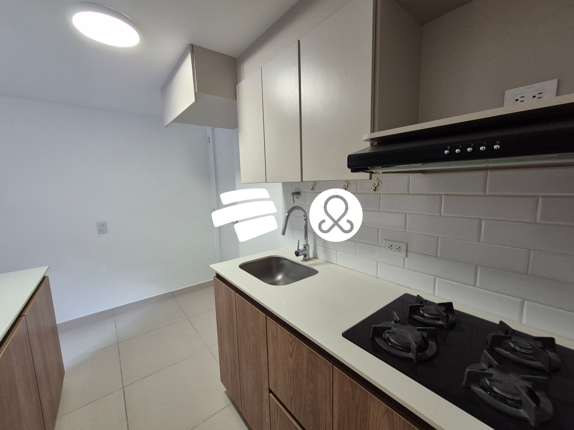 Apartamento en venta en San Antonio De Prado, Medellín · foto 6 de 17