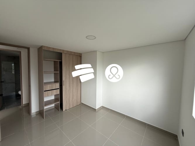 Apartamento de 2 alcobas en venta en Toledo, La Estrella, 67 m² · foto 2 de 13