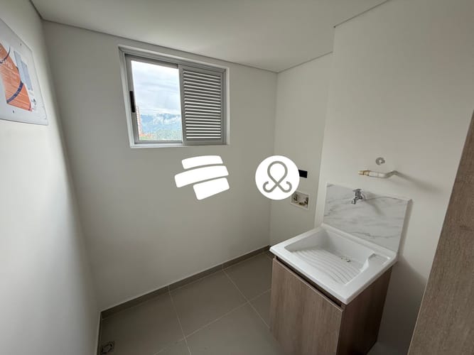 Apartamento de 2 alcobas en venta en Toledo, La Estrella, 67 m² · foto 9 de 13