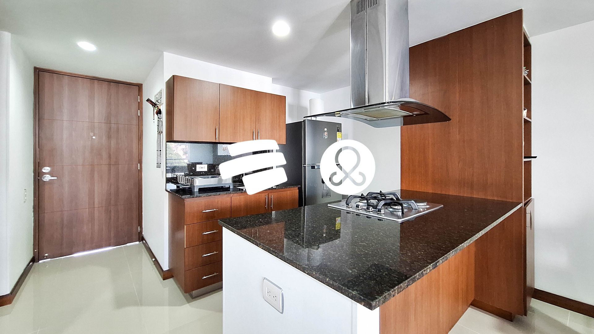 Apartamento en venta en Vía Las Palmas, Medellín · foto 2 de 18