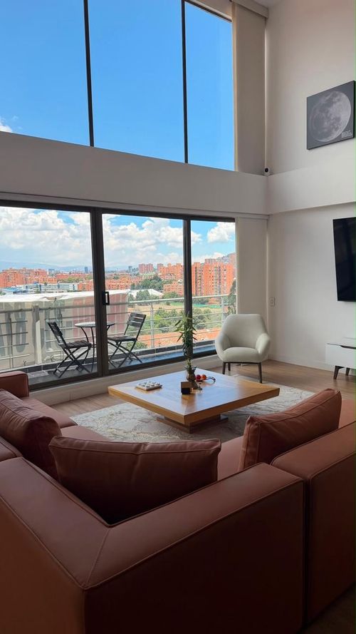 Apartamento de 3 alcobas en venta en Colina Campestre, Bogotá, 335 m² · foto 3 de 24