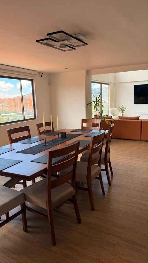 Apartamento de 3 alcobas en venta en Colina Campestre, Bogotá, 335 m² · foto 11 de 24