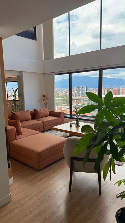 Apartamento de 3 alcobas en venta en Colina Campestre, Bogotá, 335 m² · foto 6 de 24