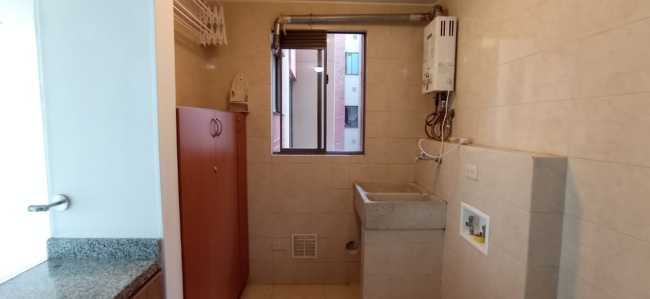 Apartamento en venta en La Floresta, Bogotá · foto 12 de 24