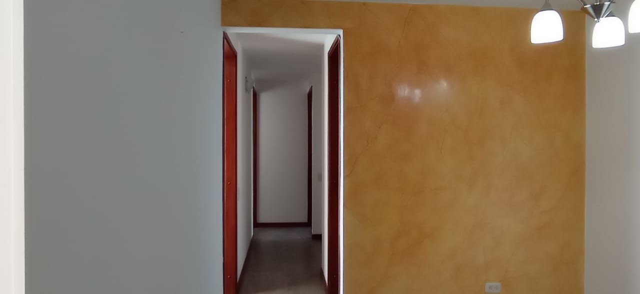 Apartamento en venta en La Floresta, Bogotá · foto 6 de 24