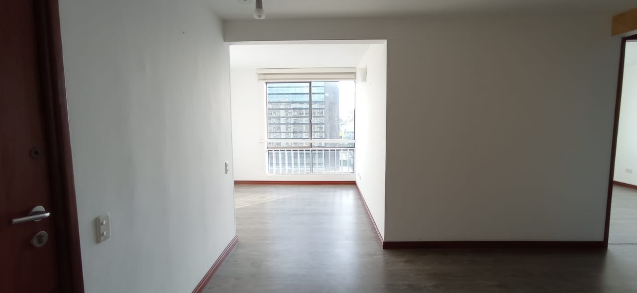 Apartamento en venta en La Floresta, Bogotá · foto 3 de 24