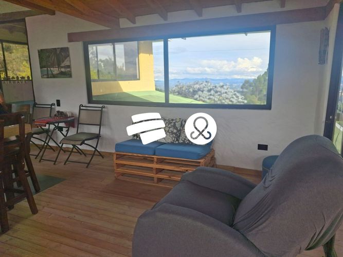 Finca en venta en Santa Elena, Medellín, 2184 m² · foto 8 de 23