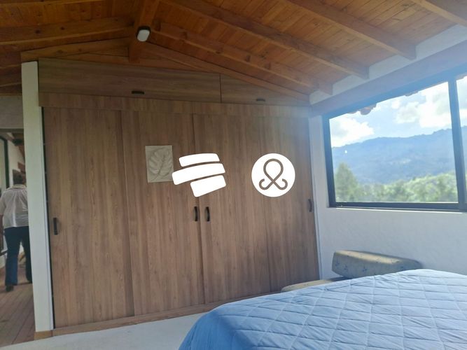 Finca en venta en Santa Elena, Medellín, 2184 m² · foto 18 de 23