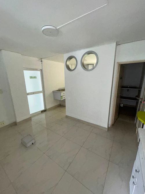Local en arriendo en Prados Del Norte, Cali, 120 m² · foto 7 de 8