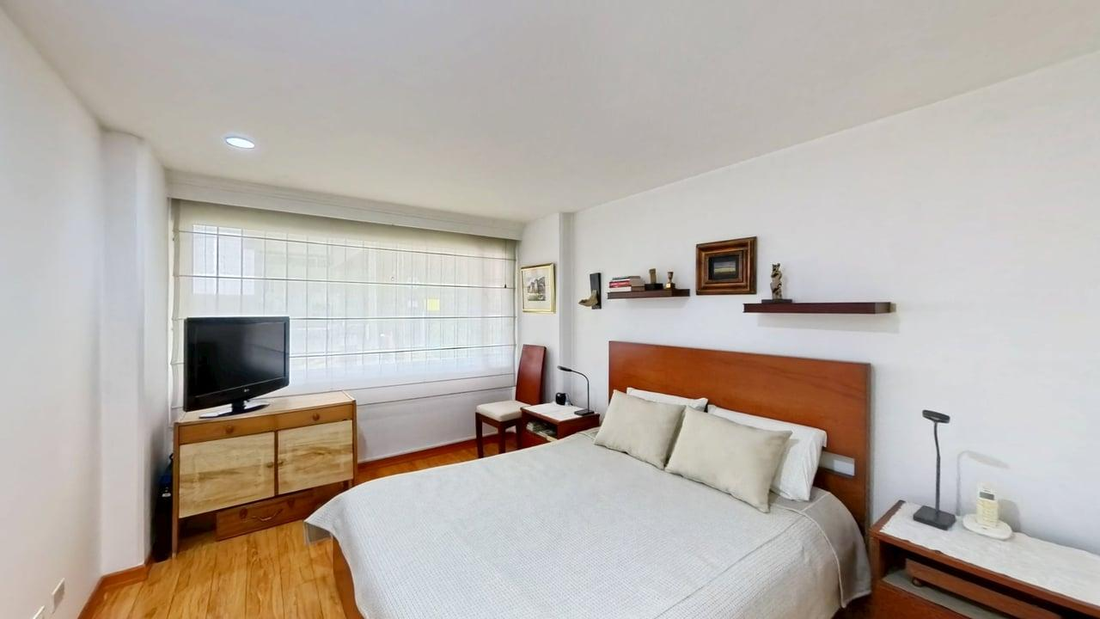 Apartamento en venta en Chico Norte, Bogotá · foto 8 de 16