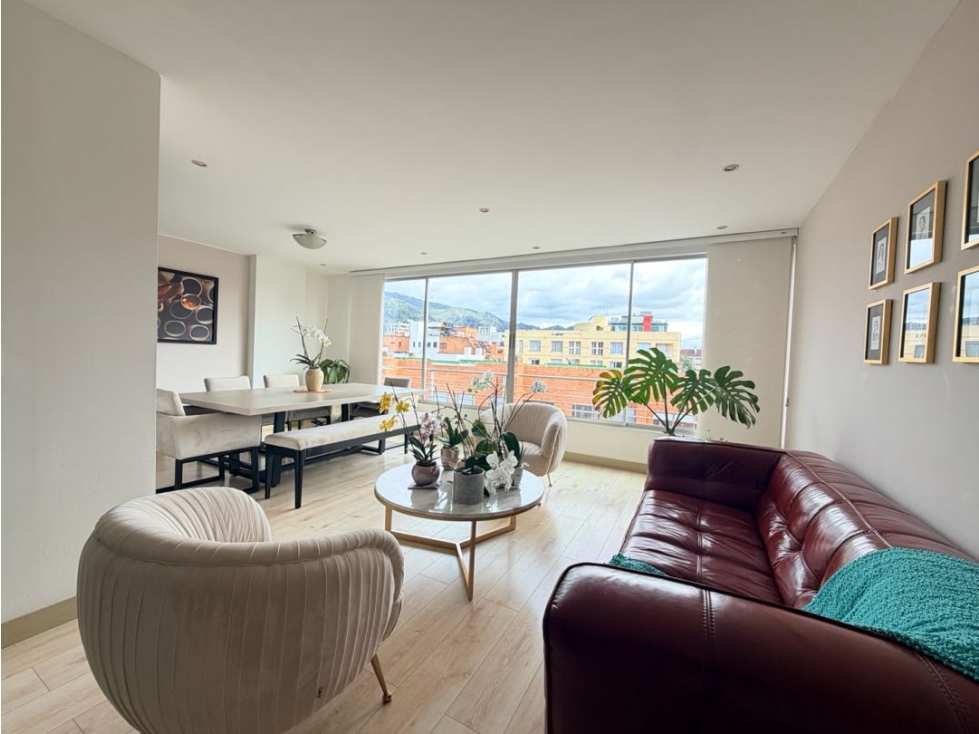 Apartamento de 2 habitaciones en venta en San Patricio, Bogotá — imagen 1 de 21