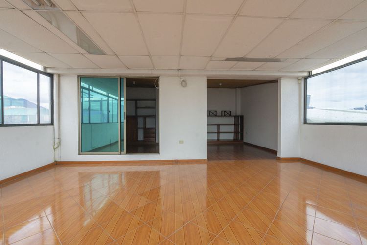 Apartamento de 6 alcobas en venta en Chapinero, Bogotá, 430 m² · foto 2 de 24