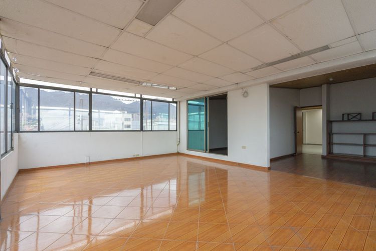 Apartamento de 6 alcobas en venta en Chapinero, Bogotá, 430 m² · foto 3 de 24