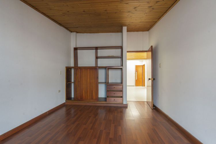 Apartamento de 6 alcobas en venta en Chapinero, Bogotá, 430 m² · foto 19 de 24
