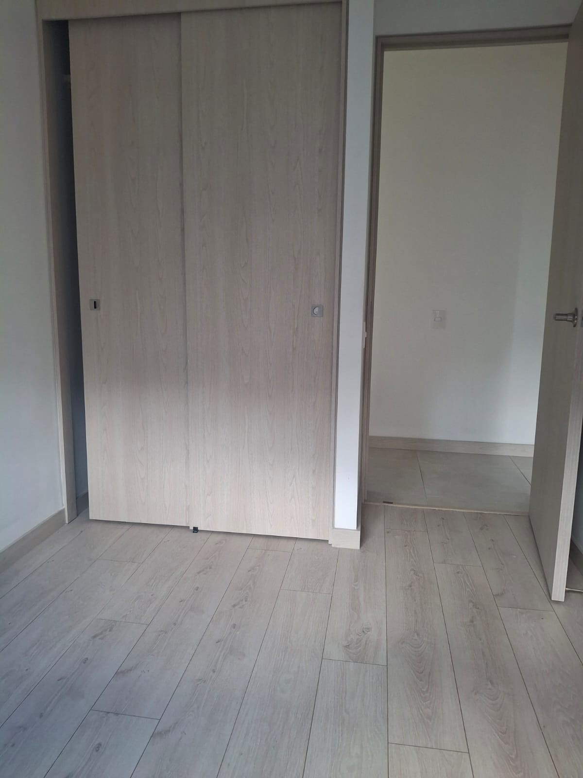 Apartamento en arriendo en El Portal, Envigado · foto 8 de 16
