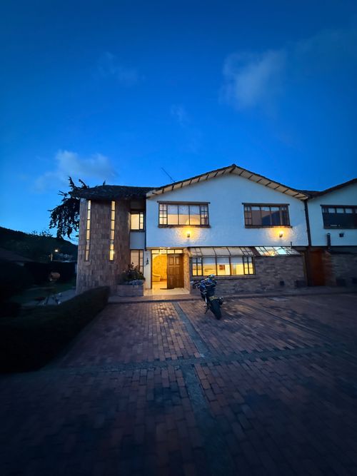 Casa de 4 alcobas en venta en San Jose De Bavaria, Bogotá, 250 m² · foto 9 de 24