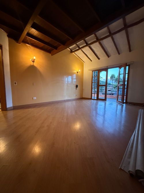 Casa de 4 alcobas en venta en San Jose De Bavaria, Bogotá, 250 m² · foto 5 de 24