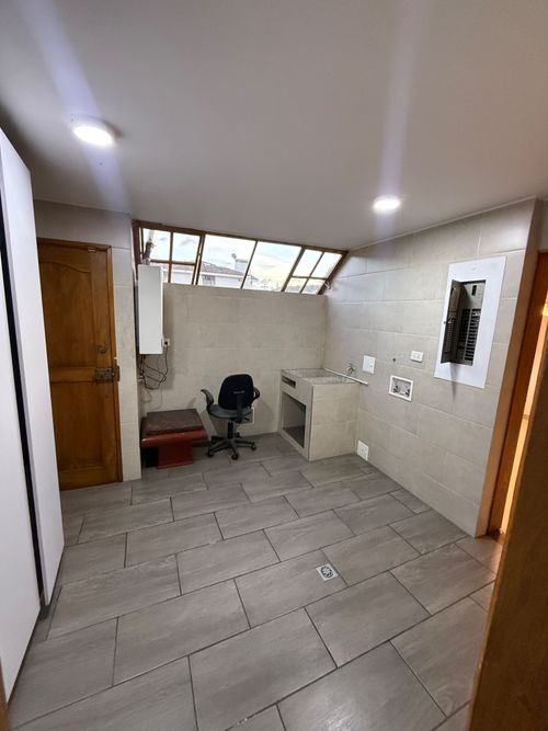 Casa de 4 alcobas en venta en San Jose De Bavaria, Bogotá, 250 m² · foto 12 de 24