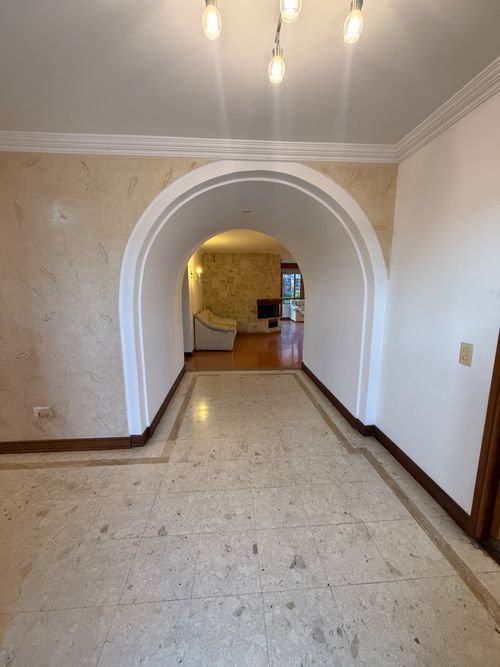 Casa de 4 alcobas en venta en San Jose De Bavaria, Bogotá, 250 m² · foto 6 de 24