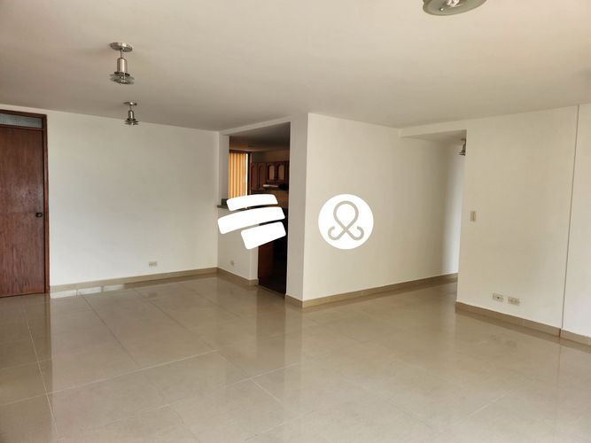 Apartamento en venta en Belén, Medellín · foto 3 de 18