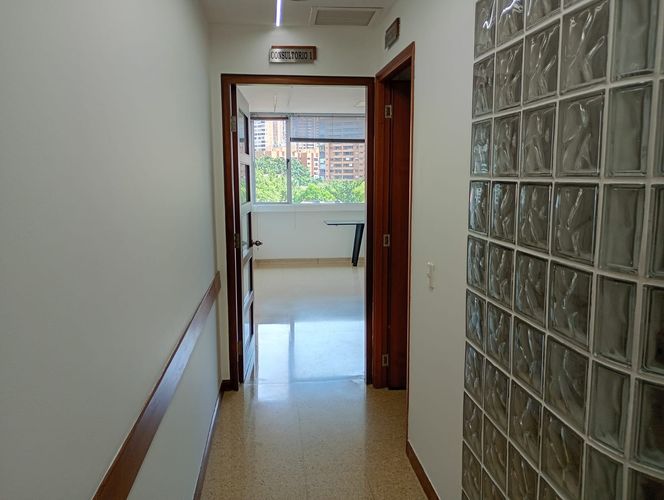 Consultorio en arriendo en El Poblado, Medellín, 44 m² · foto 6 de 11