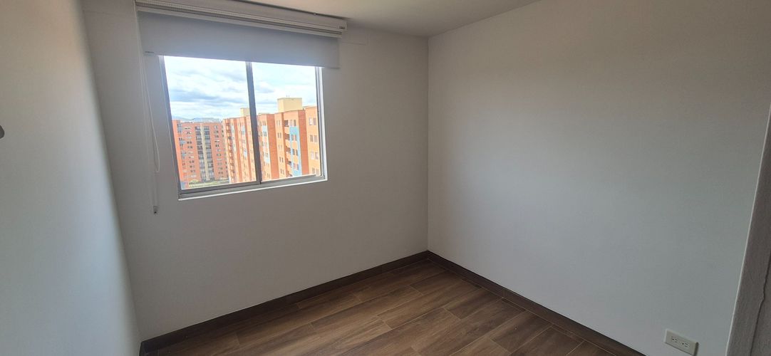 Apartamento de 3 alcobas en arriendo en La Prosperidad, Madrid, 52 m² · foto 23 de 24