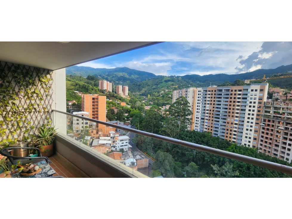 Apartamento en venta en El Chingui, Envigado · foto 2 de 18