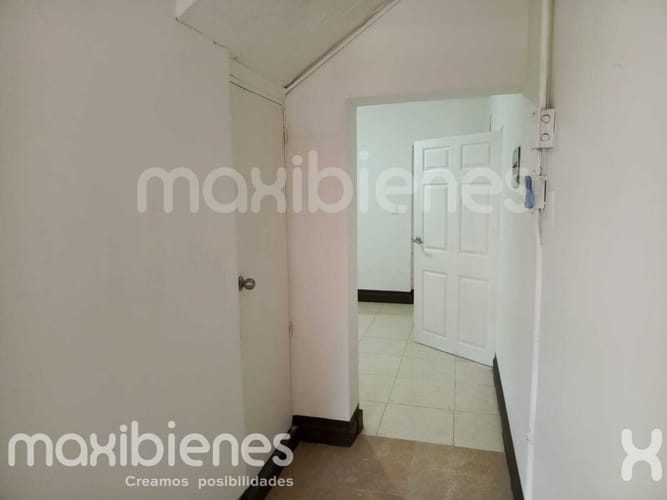 Apartamento de 8 alcobas en venta en Poblado Del Sur, La Estrella, 320 m² · foto 7 de 19