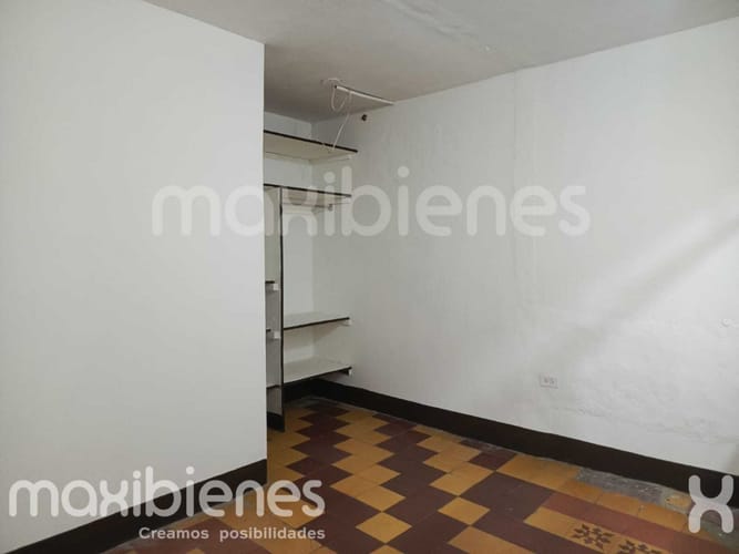 Apartamento de 8 alcobas en venta en Poblado Del Sur, La Estrella, 320 m² · foto 15 de 19