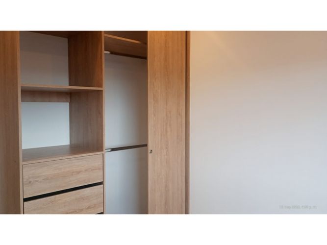 Apartamento de 2 alcobas en venta en El Cortijo, Madrid, 50 m² · foto 10 de 16