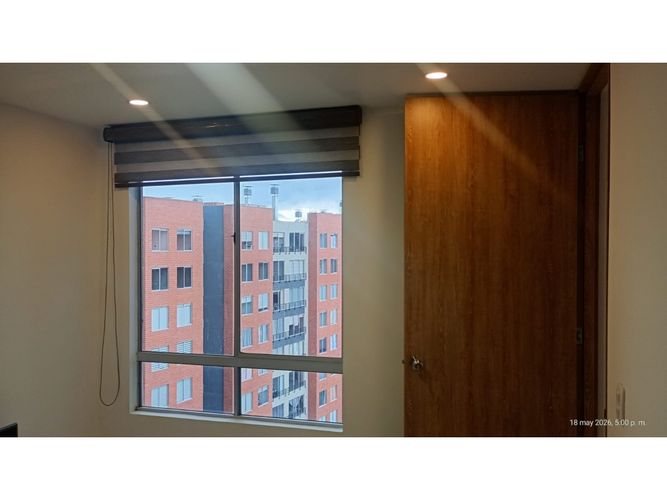 Apartamento de 2 alcobas en venta en El Cortijo, Madrid, 50 m² · foto 11 de 16