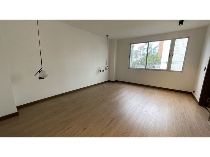 Apartamento de 3 alcobas en arriendo en Patio Bonito, Medellín, 210 m² · foto 10 de 24