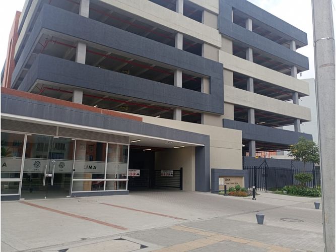 Apartamento de 2 alcobas en venta en El Cortijo, Madrid, 50 m² · foto 14 de 16