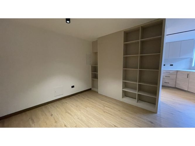 Apartamento de 3 alcobas en arriendo en Patio Bonito, Medellín, 210 m² · foto 20 de 24