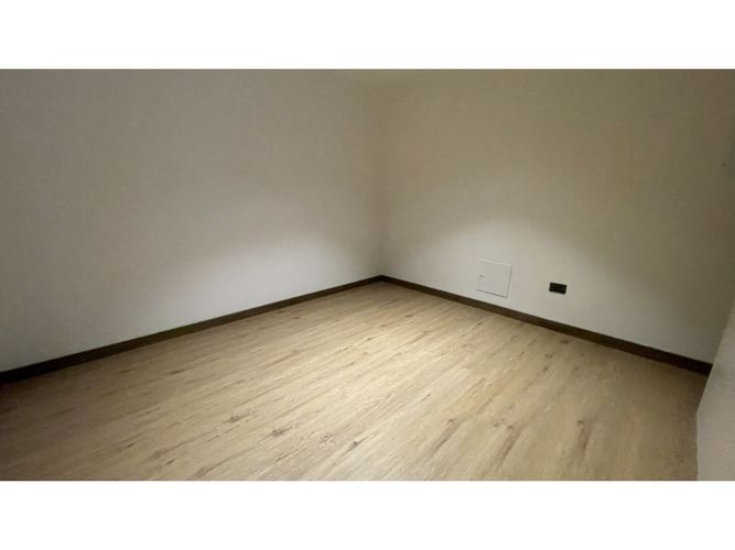 Apartamento de 3 alcobas en arriendo en Patio Bonito, Medellín, 210 m² · foto 21 de 24