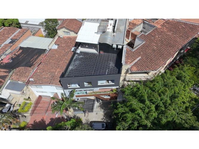Edificio en venta en El Velodromo, Medellín, 728 m² · foto 3 de 3