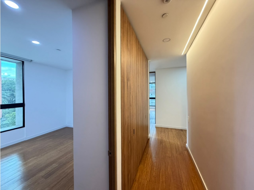 Apartamento en arriendo en Laureles, Medellín · foto 13 de 24