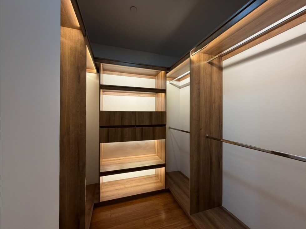 Apartamento en arriendo en Laureles, Medellín · foto 15 de 24