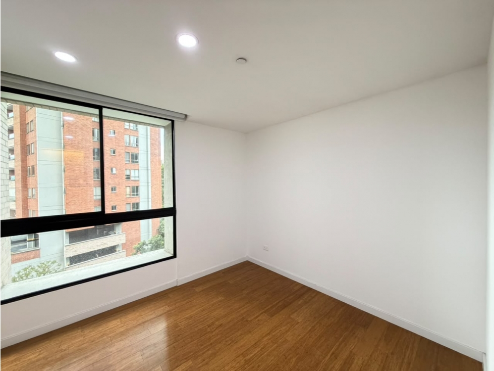 Apartamento en arriendo en Laureles, Medellín · foto 18 de 24