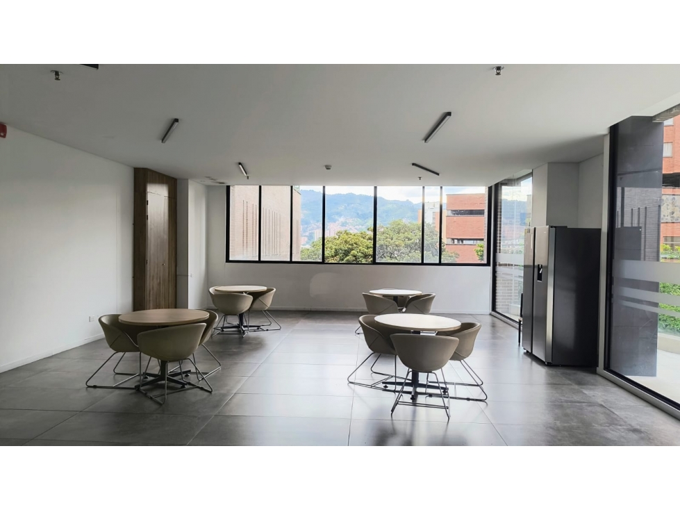 Apartamento en arriendo en Laureles, Medellín · foto 21 de 24
