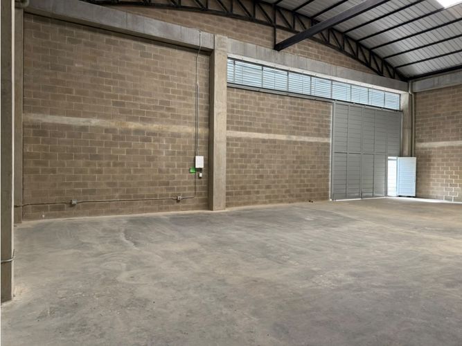 Bodega en arriendo en La Ferreira, La Estrella, 541 m² · foto 11 de 11
