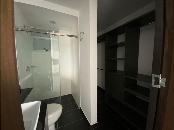 Apartamento de 5 alcobas en venta en Universidad Pontificia Bolivariana, Medellín, 174 m² · foto 17 de 21